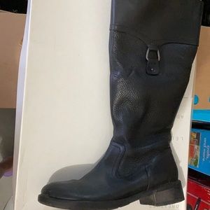 Leather boots Naturalizer Brand size 7